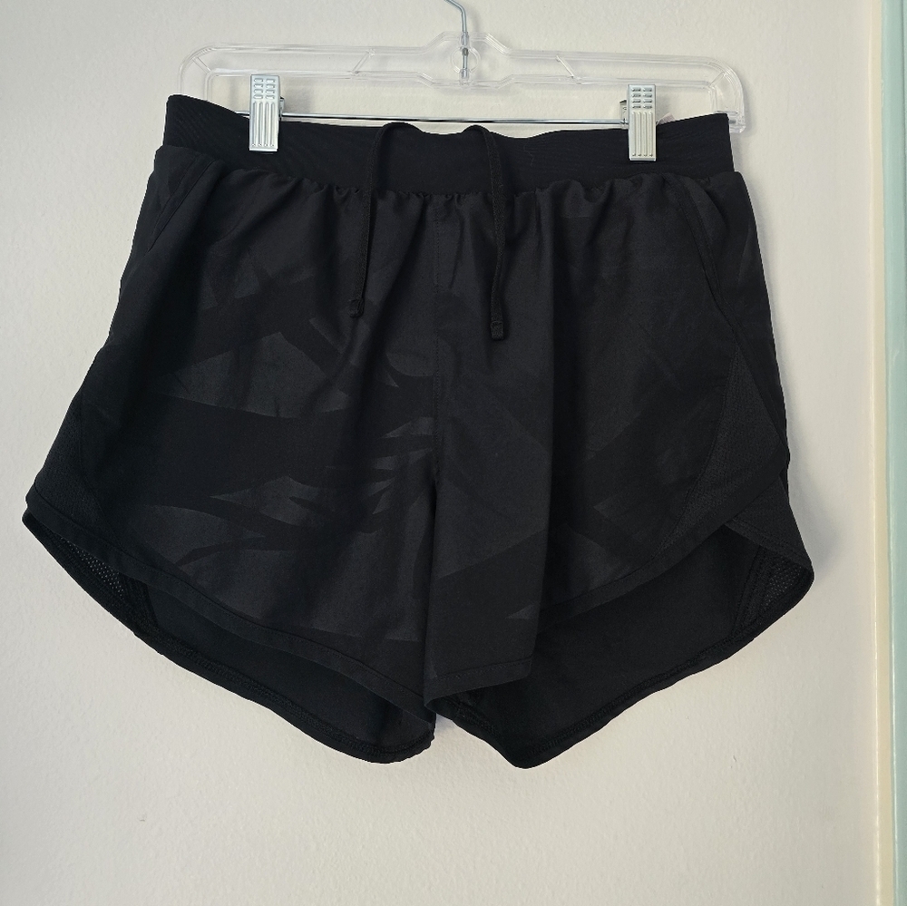Under Armour Black Athletic Shorts Lightweight Performance Size SM.
